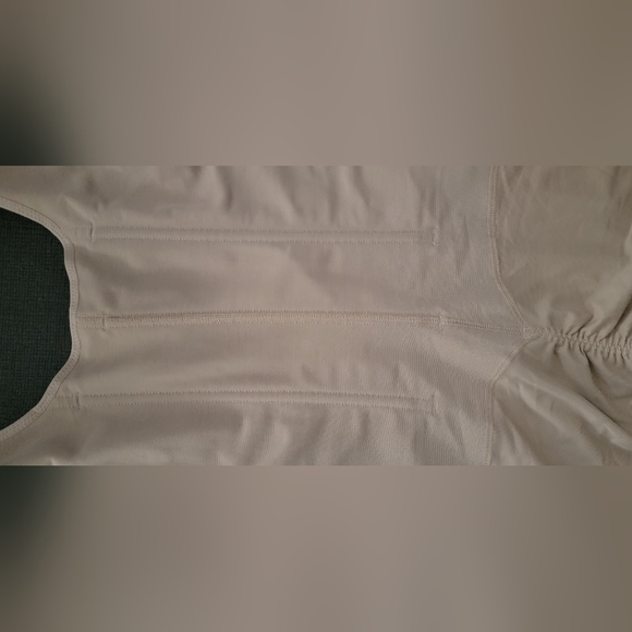 Body Shaper NEVER used - Picture 5 of 12